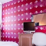 Friday Hotel