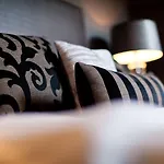 Friday Hotel