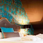 Friday Hotel 4*
