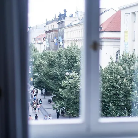 Otel Friday Prag