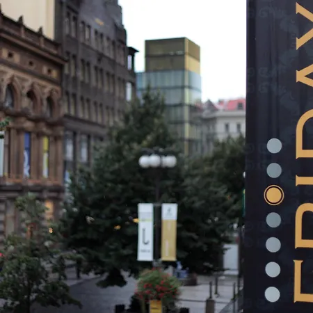 Otel Friday Prag