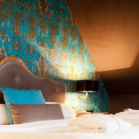 Friday Otel 4*