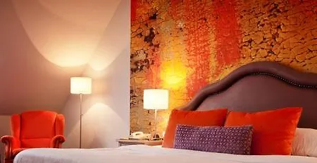 Hotel Friday