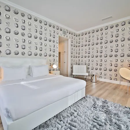 Hotell Friday Prag